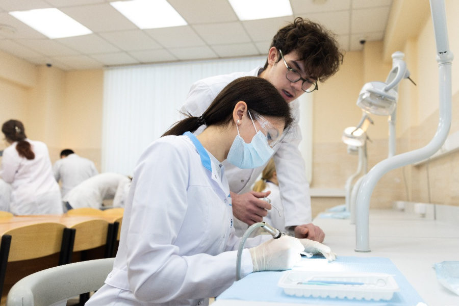 Top Medical Faculties in Russia: Opportunities for International Students from Oman, Bahrain, and Kuwait